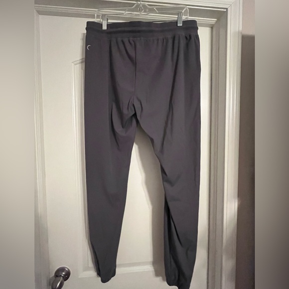 Like new XL Zyia active joggers - Picture 4 of 7